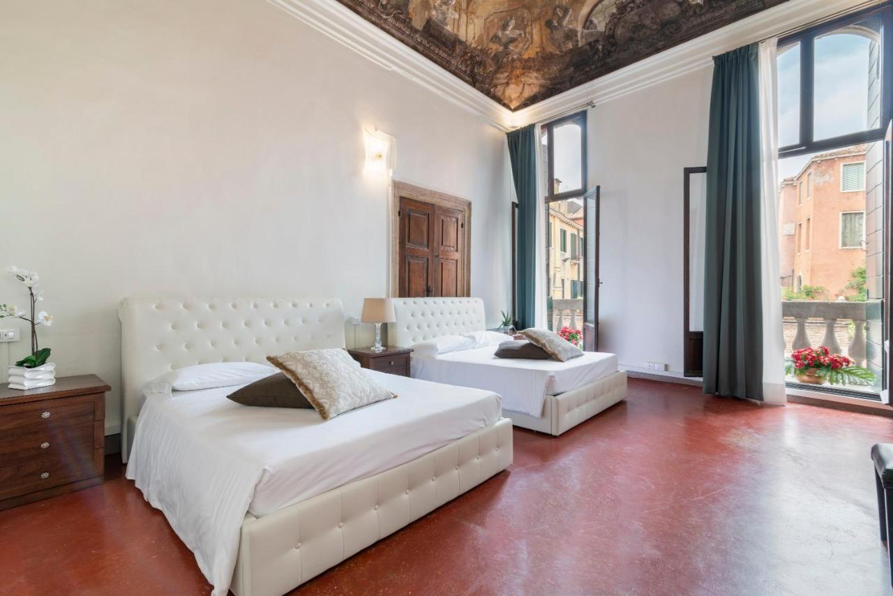 Venice Luxury Apartments Екстериор снимка